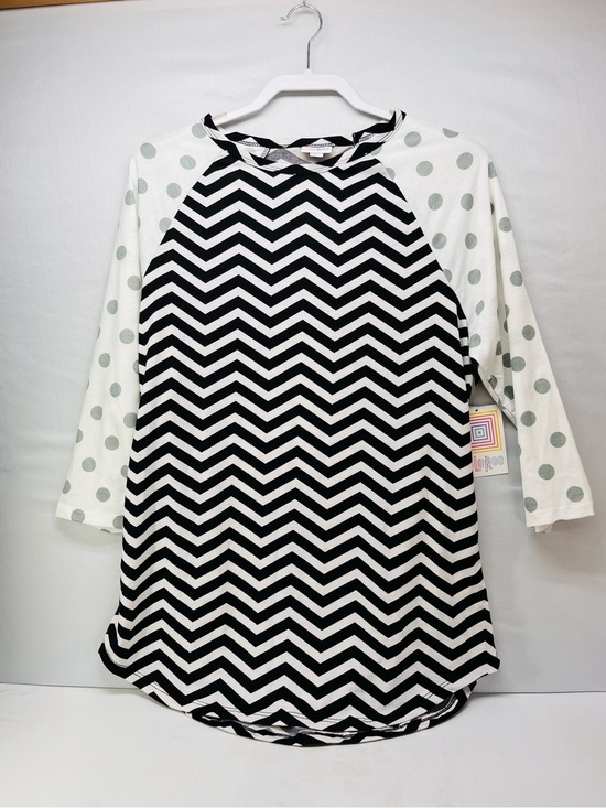 LuLaRoe Tops - LuLaRoe Randy Black & White Chevron Raglan Tunic with Polka Dot Sleeves